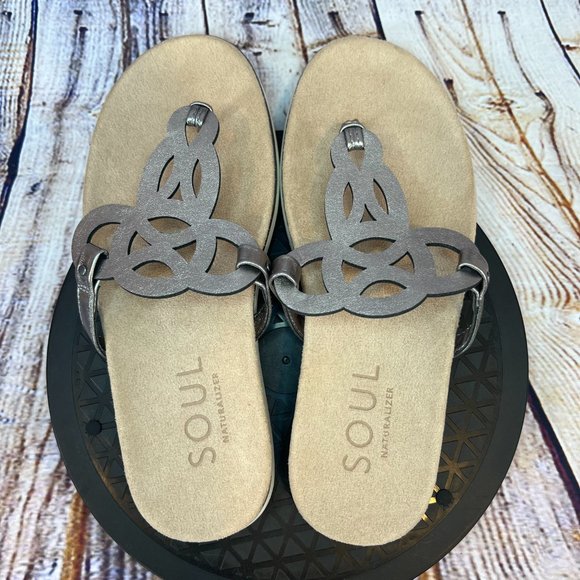 Naturalizer SOUL Janice Silver T Strap Thong Style Comfort Flat Sandals Size 7 M - Picture 4 of 9